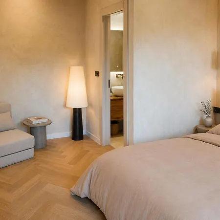 Le Chateau Guest house