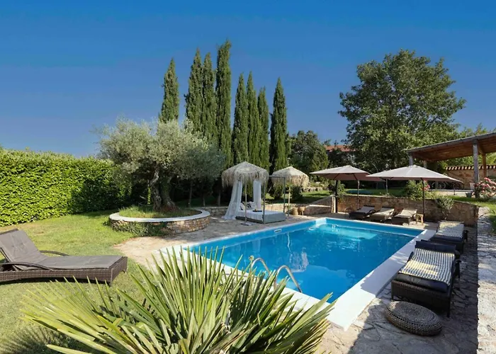 Gostinjska kuća Le Chateau Zikovici